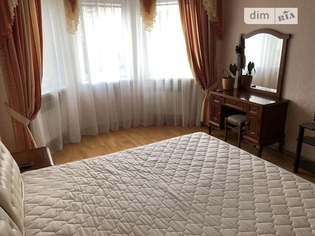 Продаж 2к квартири 86 кв. м на шосе Харківське 19А • ID 3469