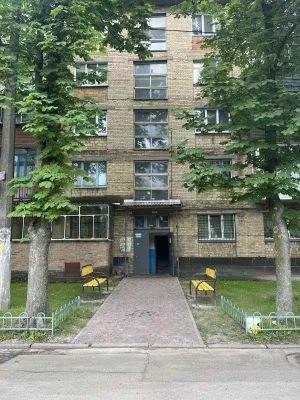 For Sale: 2-bedroom apartment in the city center on Black Street