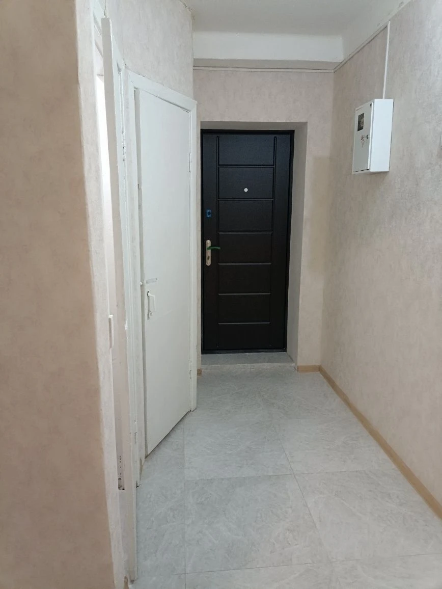For Sale: 2-bedroom apartment in the city center on Black Street