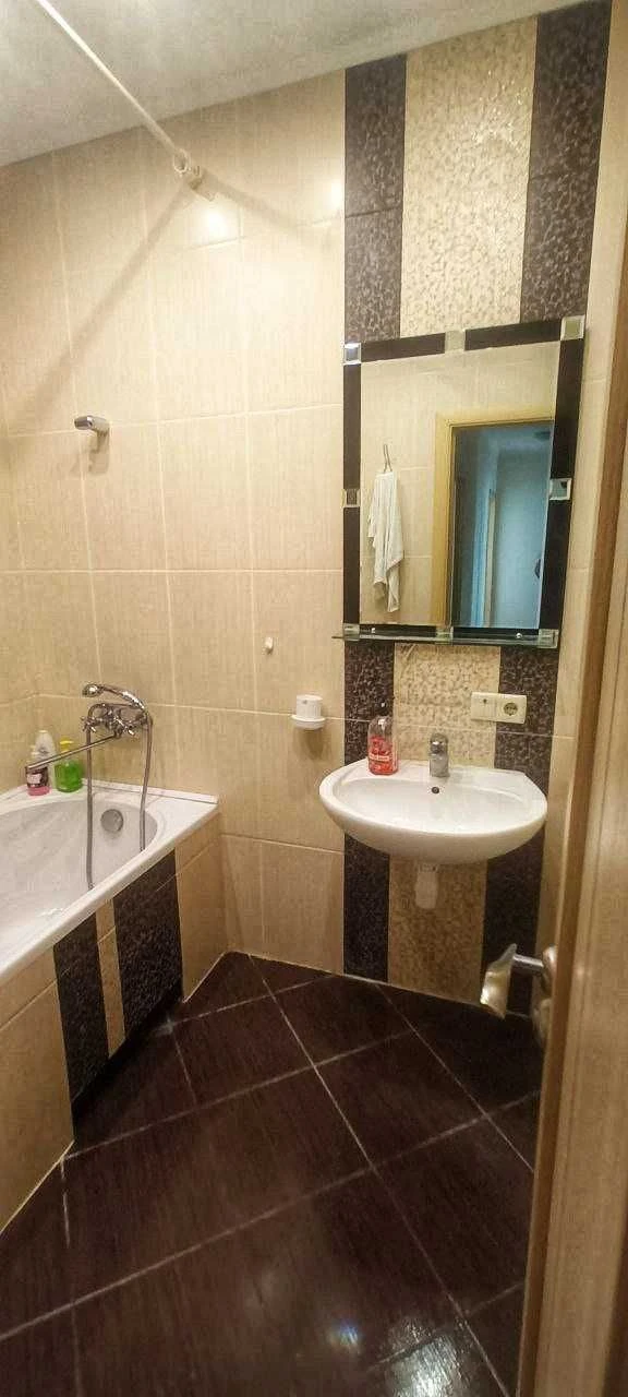 For Sale: 2 room apartment, 74.7 sq.m., Kupava residential complex, Simonenka, near metro.