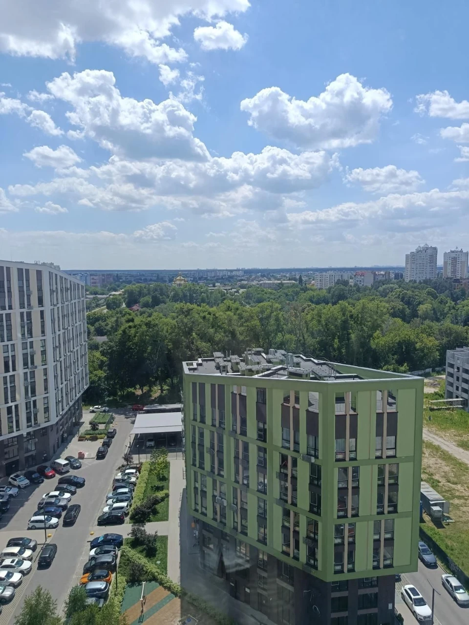 Продаж 2 кімн. квартири 75 кв.м. . є-Оселя. Бровари, Сокура