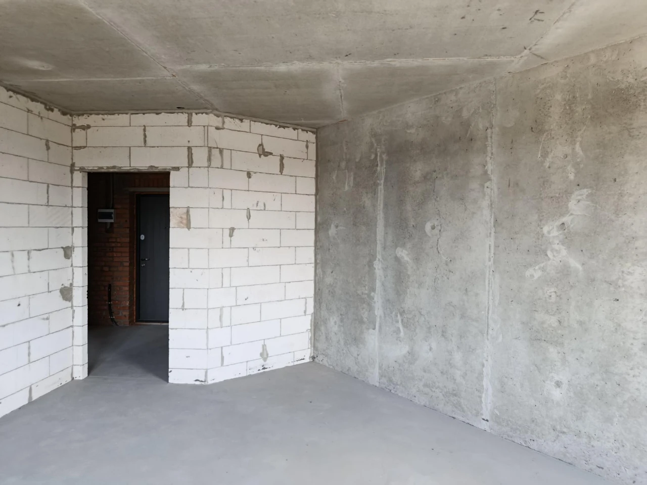 Продаж 2 кімн. квартири 75 кв.м. . є-Оселя. Бровари, Сокура