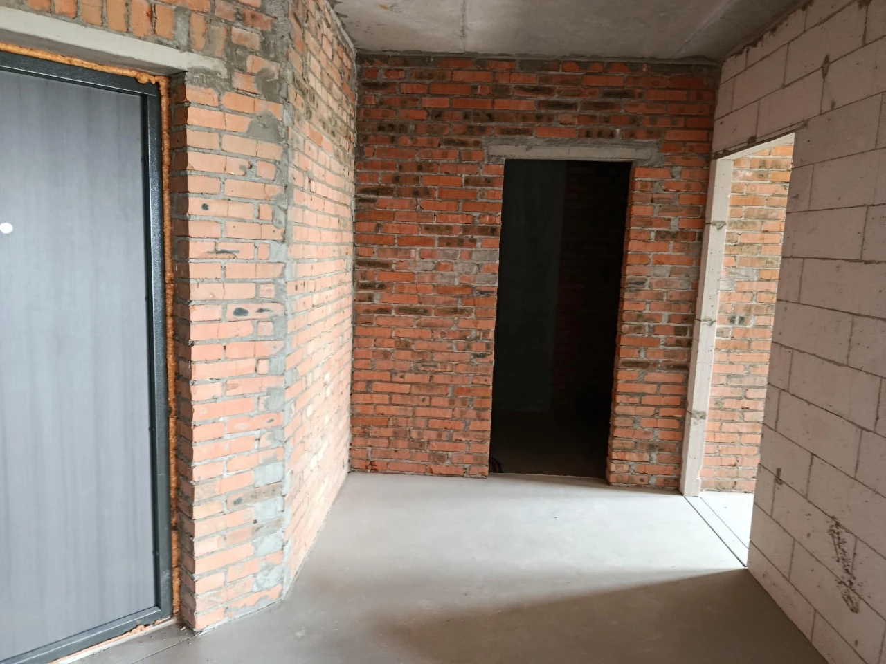 Продаж 2 кімн. квартири 75 кв.м. . є-Оселя. Бровари, Сокура