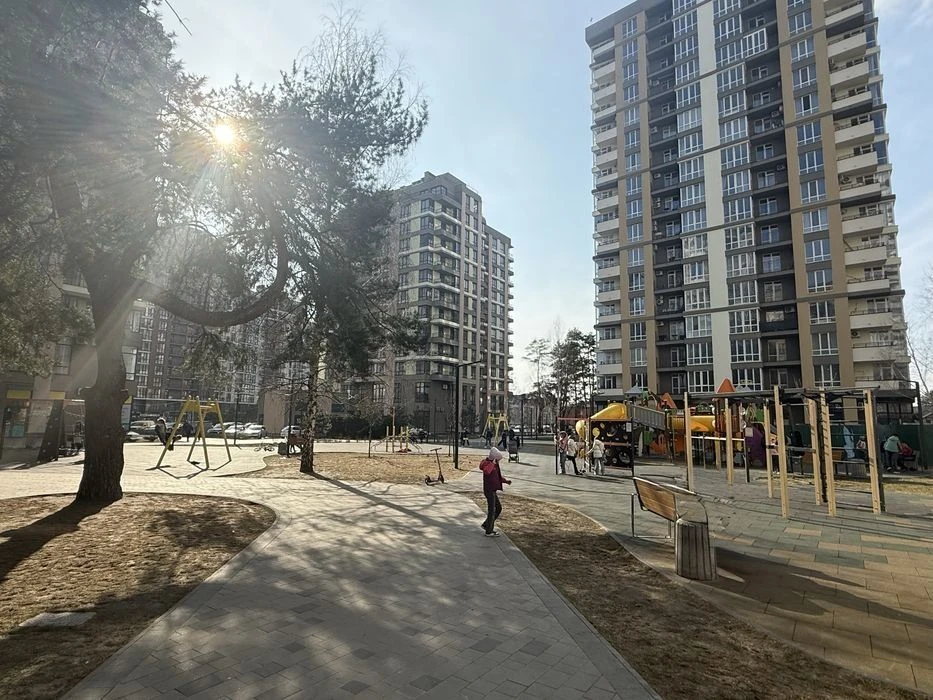 ЖК "Крона Парк", 2-й будинок, 8-й поверх. Продаж 3-кімнатной квартири, 86 м²