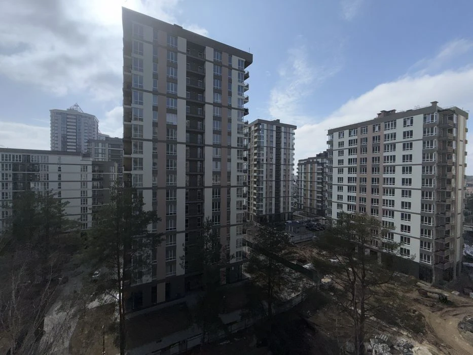 ЖК "Крона Парк", 2-й будинок, 8-й поверх. Продаж 3-кімнатной квартири, 86 м²