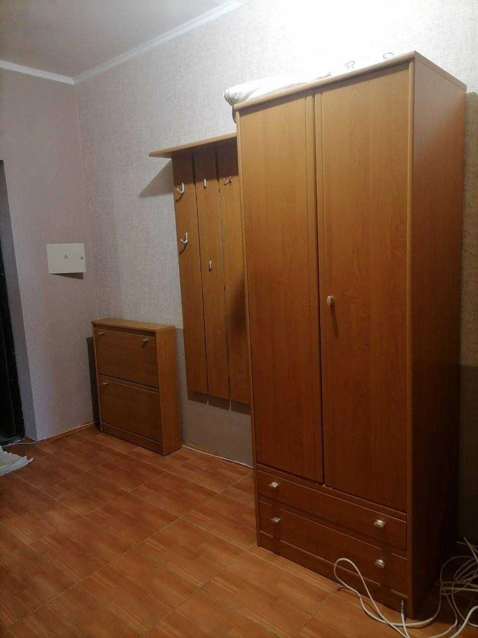 Продаж просторої 1-кімнатної квартири з ремонтом, 48 м², Бро