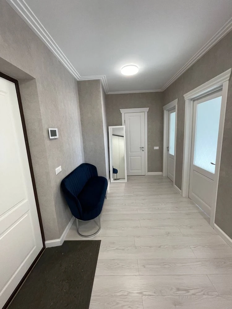 FOR SALE 2-room apartment in the "Lesovy Kvartal" residential complex, 71.7 sq.m!