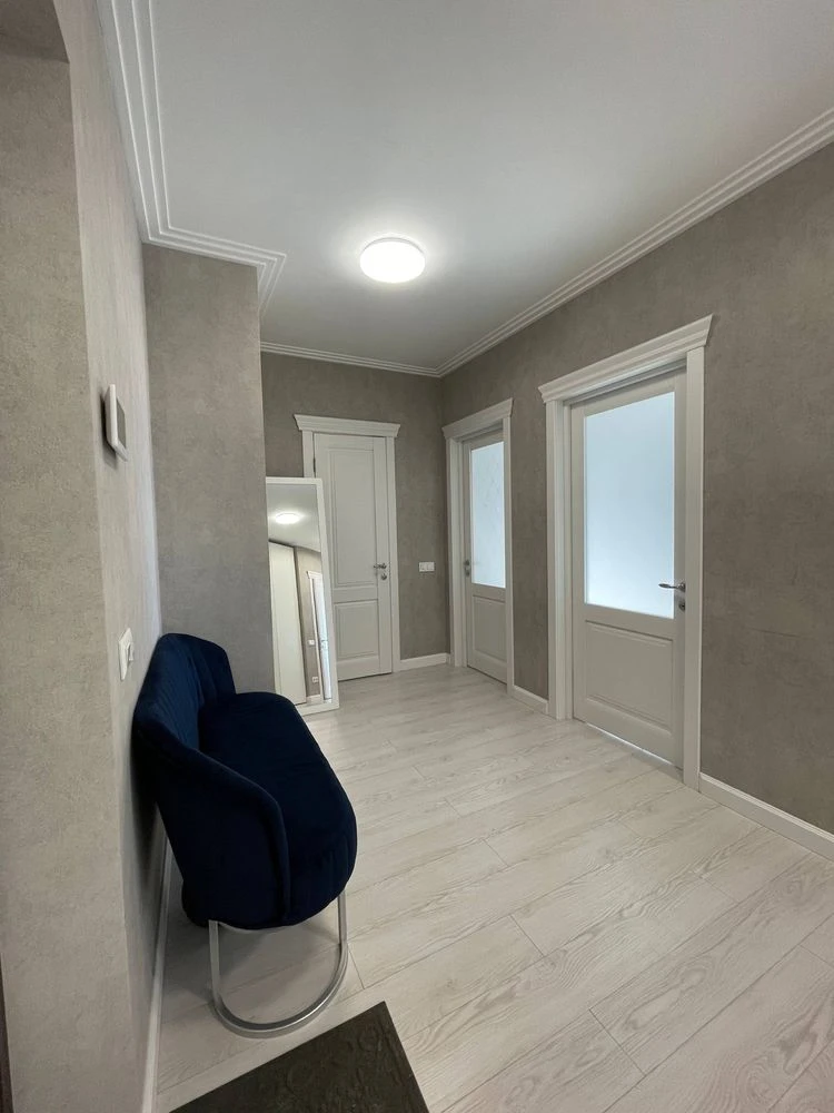 FOR SALE 2-room apartment in the "Lesovy Kvartal" residential complex, 71.7 sq.m!