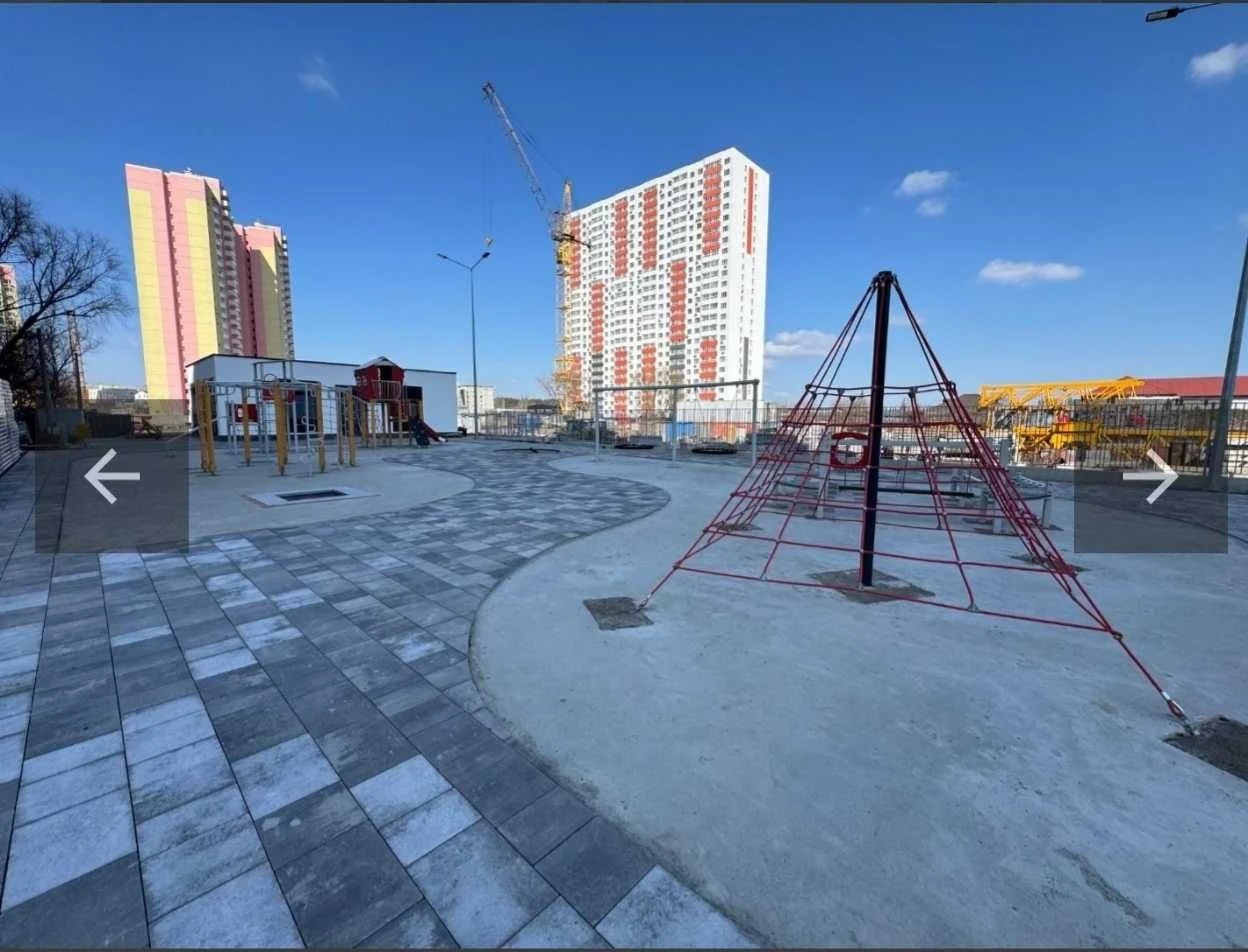 2-bedroom apartment in the Comfort Class ЖК Петлюри, 28 near the TРЦ T