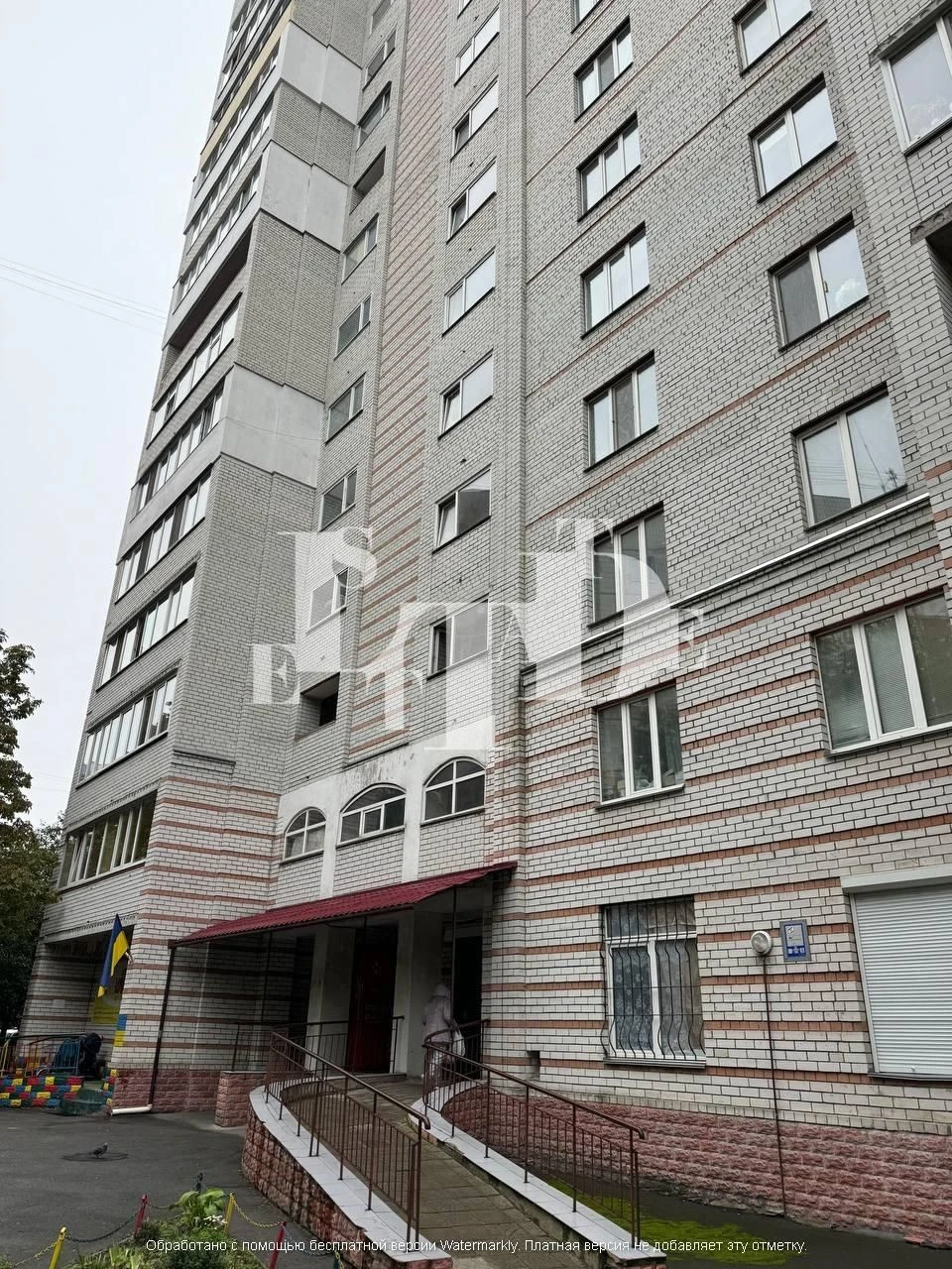 Продається 3-кімнатна квартира 90 кв.м, вул. Чорних Запорожців, м.Б