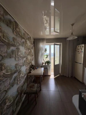 Sale of a 2-room apartment on Simon Petliury 36
