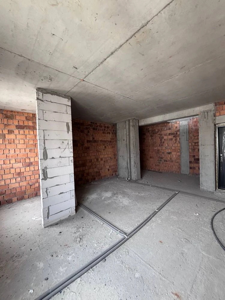 APARTMENT BUILDING‼️ Residence | Spacious two-story apartment with an open