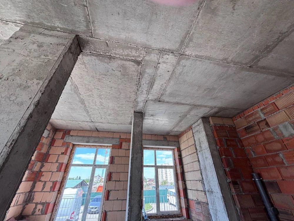 APARTMENT BUILDING‼️ Residence | Spacious two-story apartment with an open