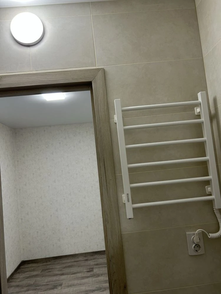No commission. Selling 1-bedroom apartment, 37 sq m, Metallurgiv 35