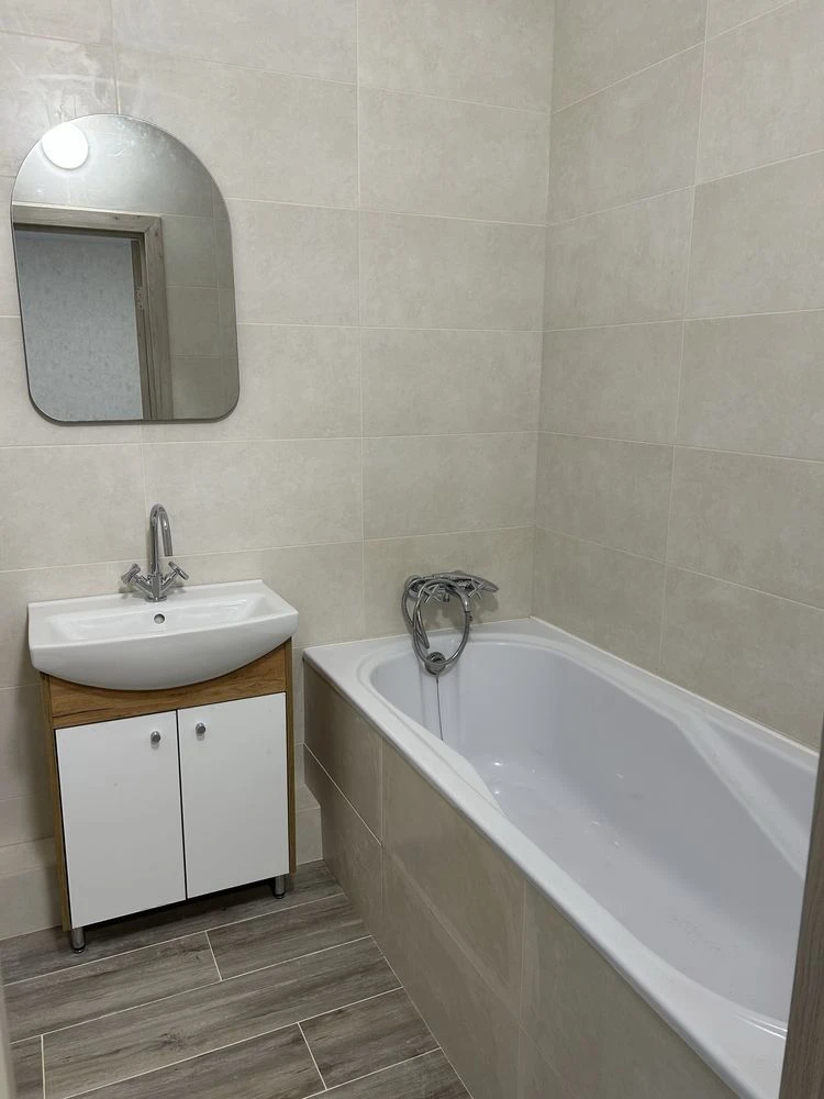 No commission. Selling 1-bedroom apartment, 37 sq m, Metallurgiv 35