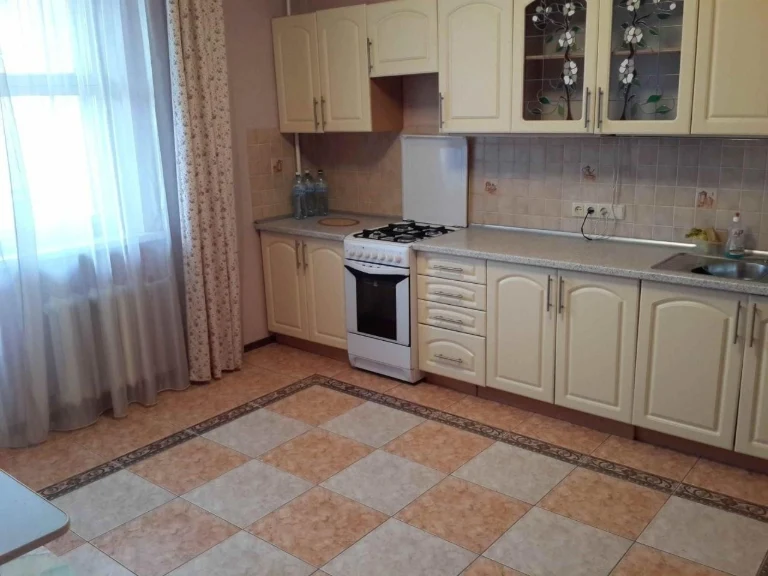 Продажа 3-комнатной квартиры 98 кв.м. Грушевского, Бровары DM