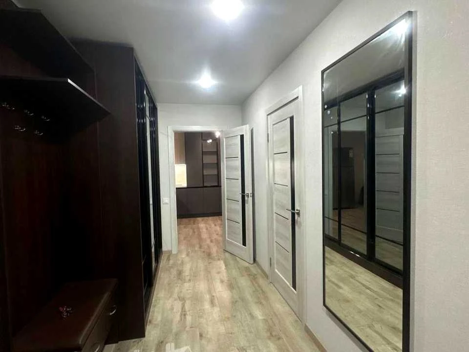 Apartment. Brovari, Vasyl Sимоненka Street