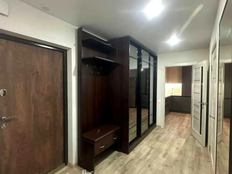 Apartment. Brovari, Vasyl Sимоненka Street