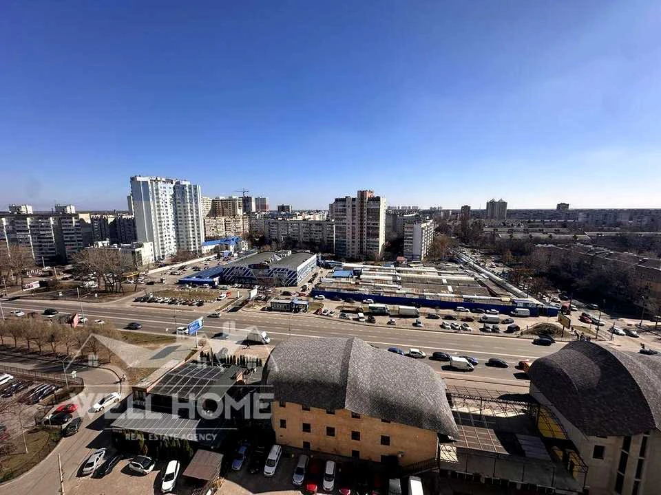 Apartment. Brovari, Vasyl Sимоненka Street