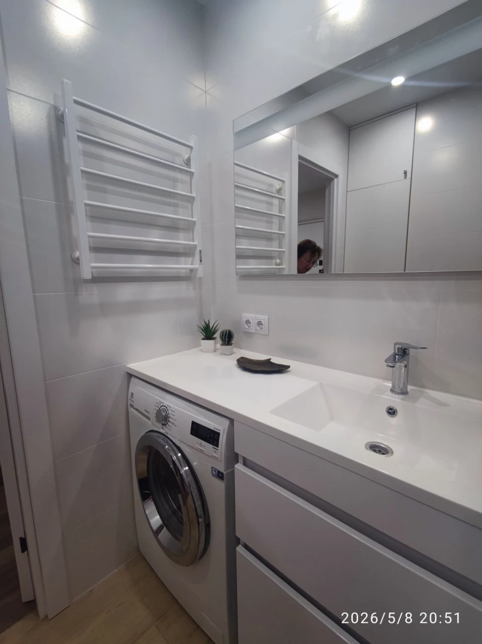 Продам стильну 2-к квартиру 77.5 кв.м. у ЖК «Атлант на Київс