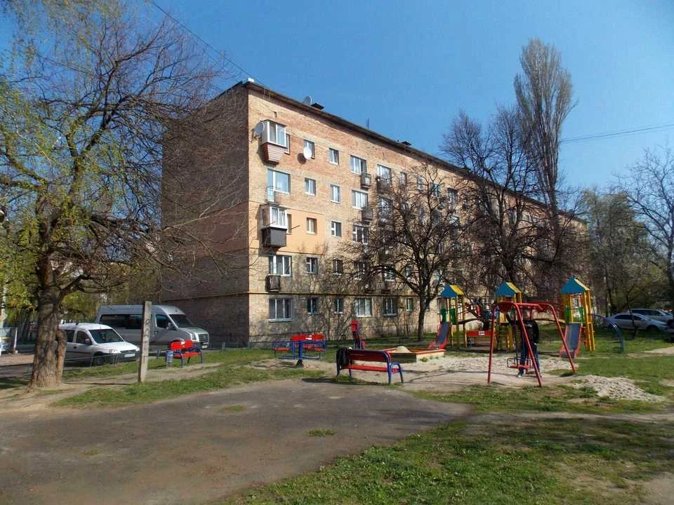 Квартира. Бровари, проспект Незалежності (50 років Жовтня)