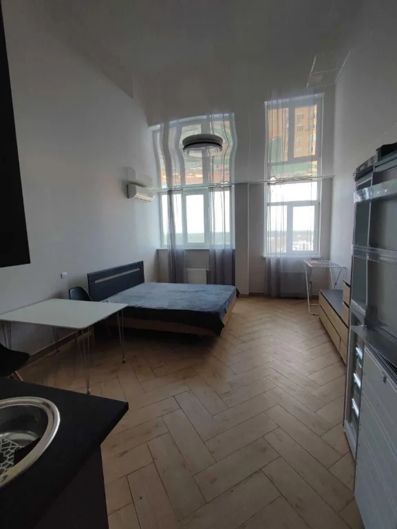 For Sale: 1-room apartment in "Atlant" residential complex, Simon Petliura Street, Terminal Shopping Mall,
