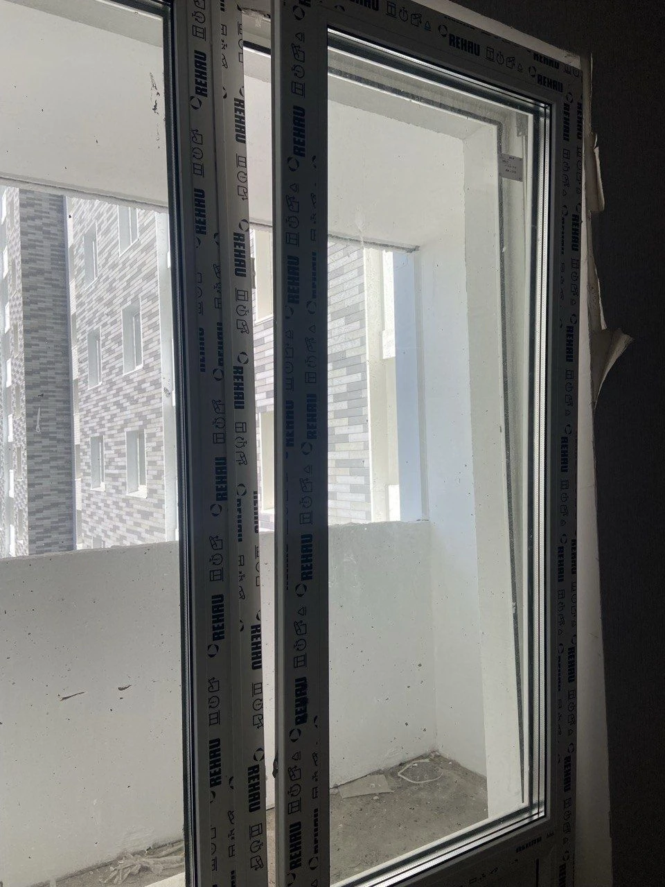 43 m with renovation in residential complex, Kyivska 225, Brovari center