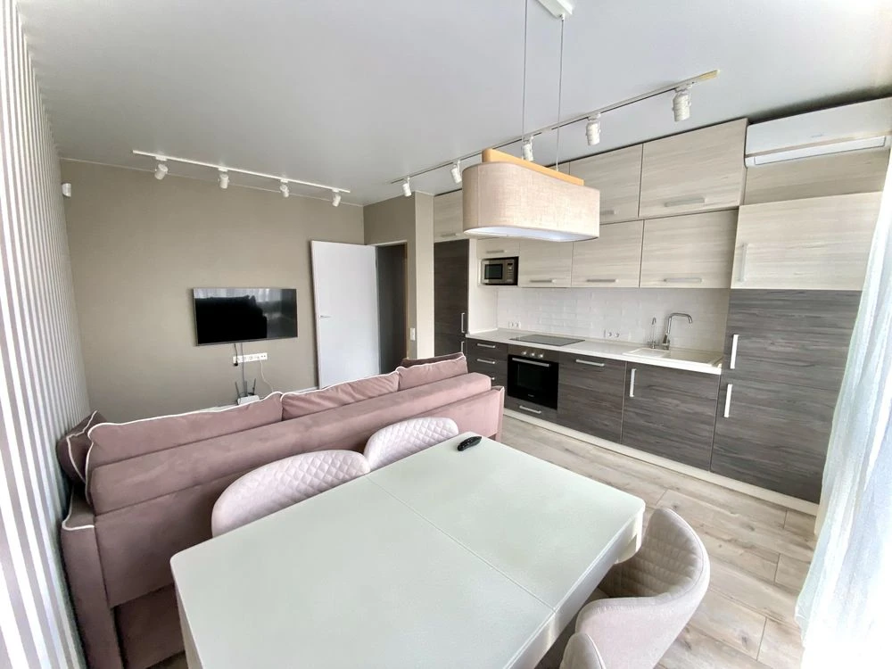 Apartment with renovation, Green Quarter Residence, Owner!
