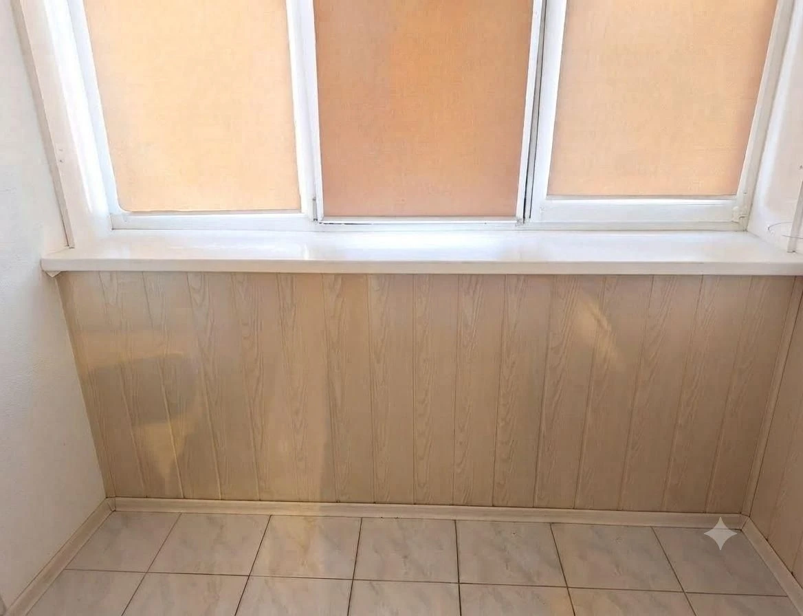 Продам 3-кім.дворівневу кв.98 кв.м, вул.Чорних Запорожців Бр