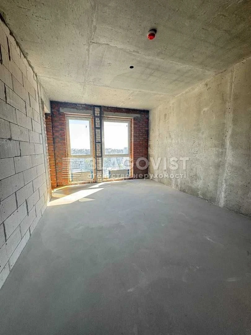 Sale of a 3-room apartment at Kyivska 235, 111.6 sq m, "Madison Gardens" residential complex, Br.