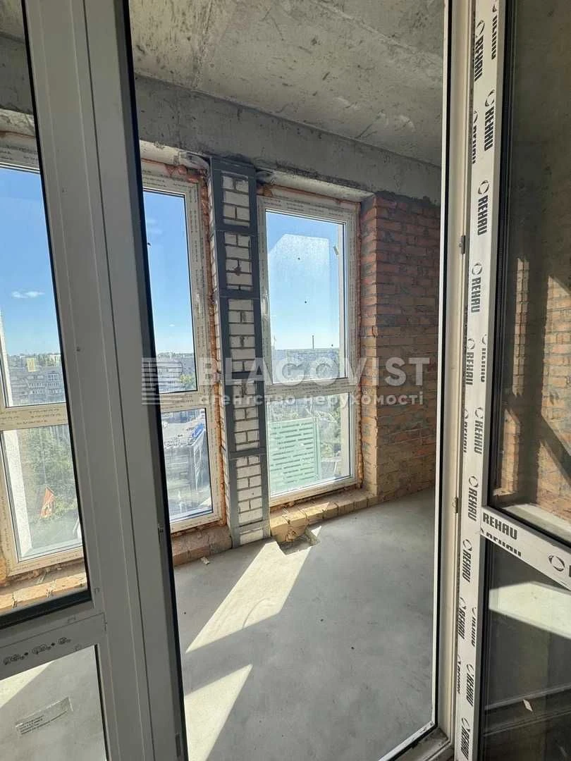 Sale of a 3-room apartment at Kyivska 235, 111.6 sq m, "Madison Gardens" residential complex, Br.