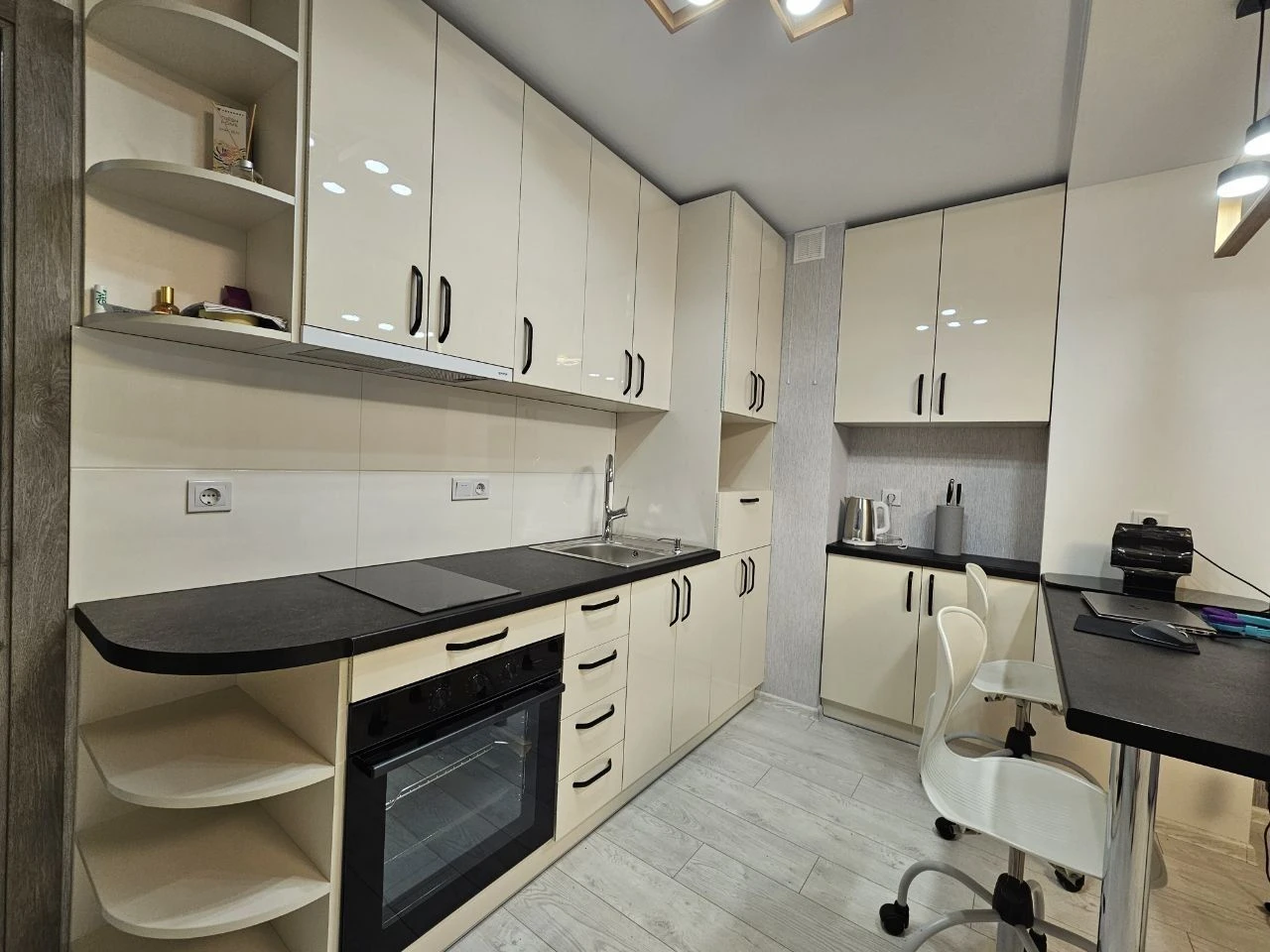 Apartment in ЖК Atlant on Kiyis'kyi Avenue, 111 Semyenka Street