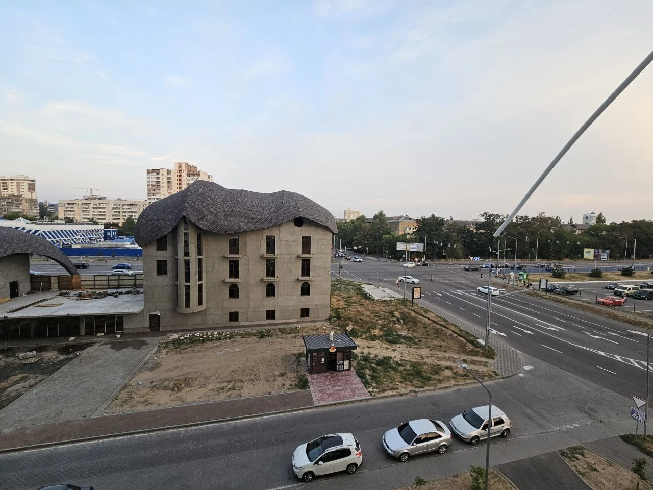Apartment in ЖК Atlant on Kiyis'kyi Avenue, 111 Semyenka Street