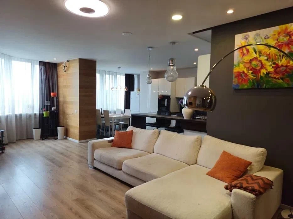 Продається 3-кімнатна квартира, 110 кв.м. ЖК "Едем", вул. Чубинського, м. Бровари