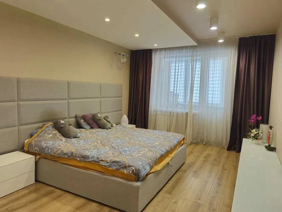 Продається 3-кімнатна квартира, 110 кв.м. ЖК "Едем", вул. Чубинського, м. Бровари