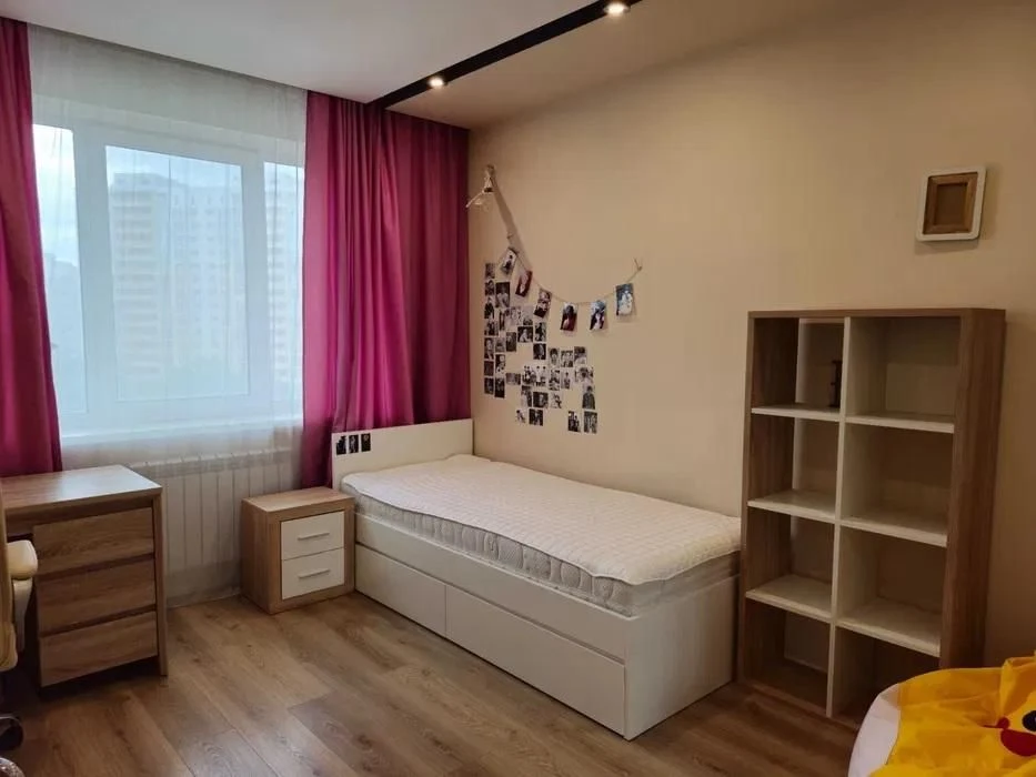Продається 3-кімнатна квартира, 110 кв.м. ЖК "Едем", вул. Чубинського, м. Бровари