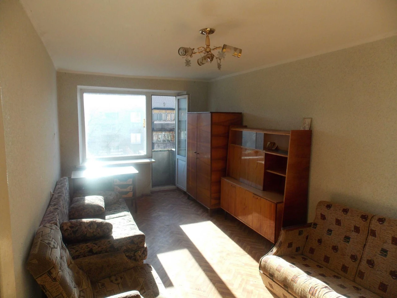 Продається 1-кімнатна квартира, Бровари, центр