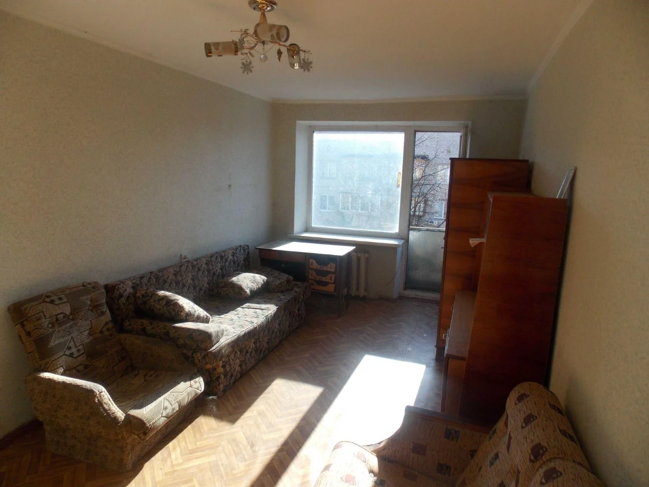 Продається 1-кімнатна квартира, Бровари, центр