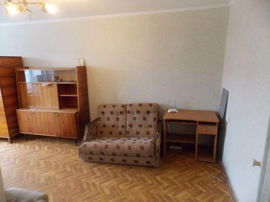 Продається 1-кімнатна квартира, Бровари, центр