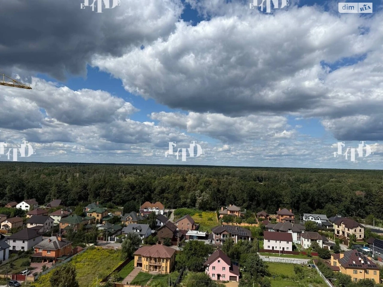 Продається Квартира в Масиві