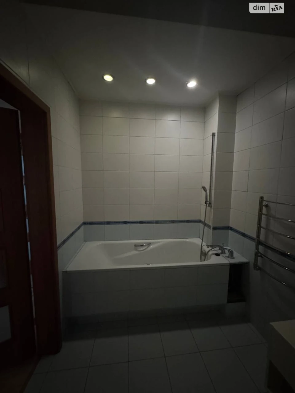3-Room Apartment for Sale - Peremoga