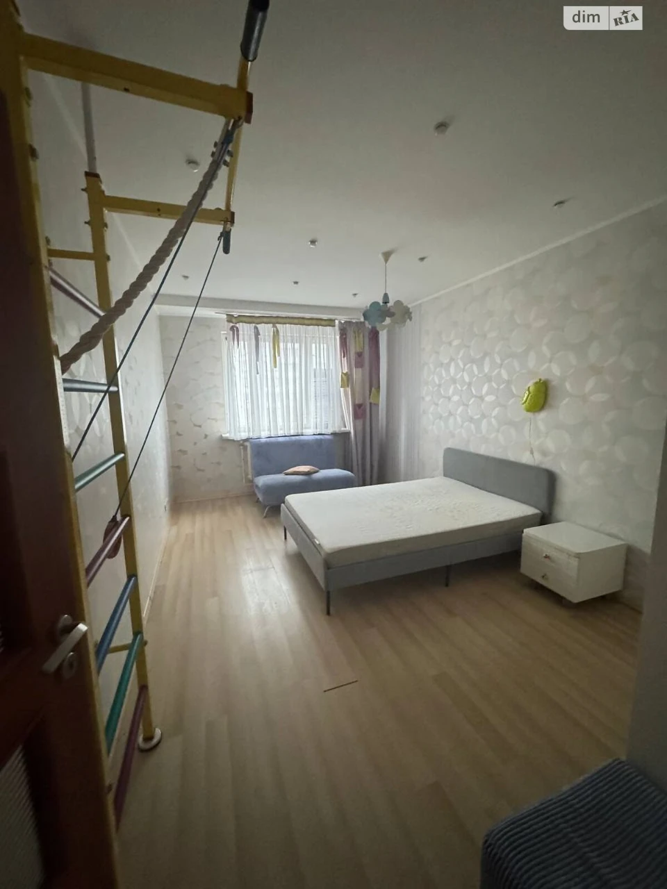3-Room Apartment for Sale - Peremoga