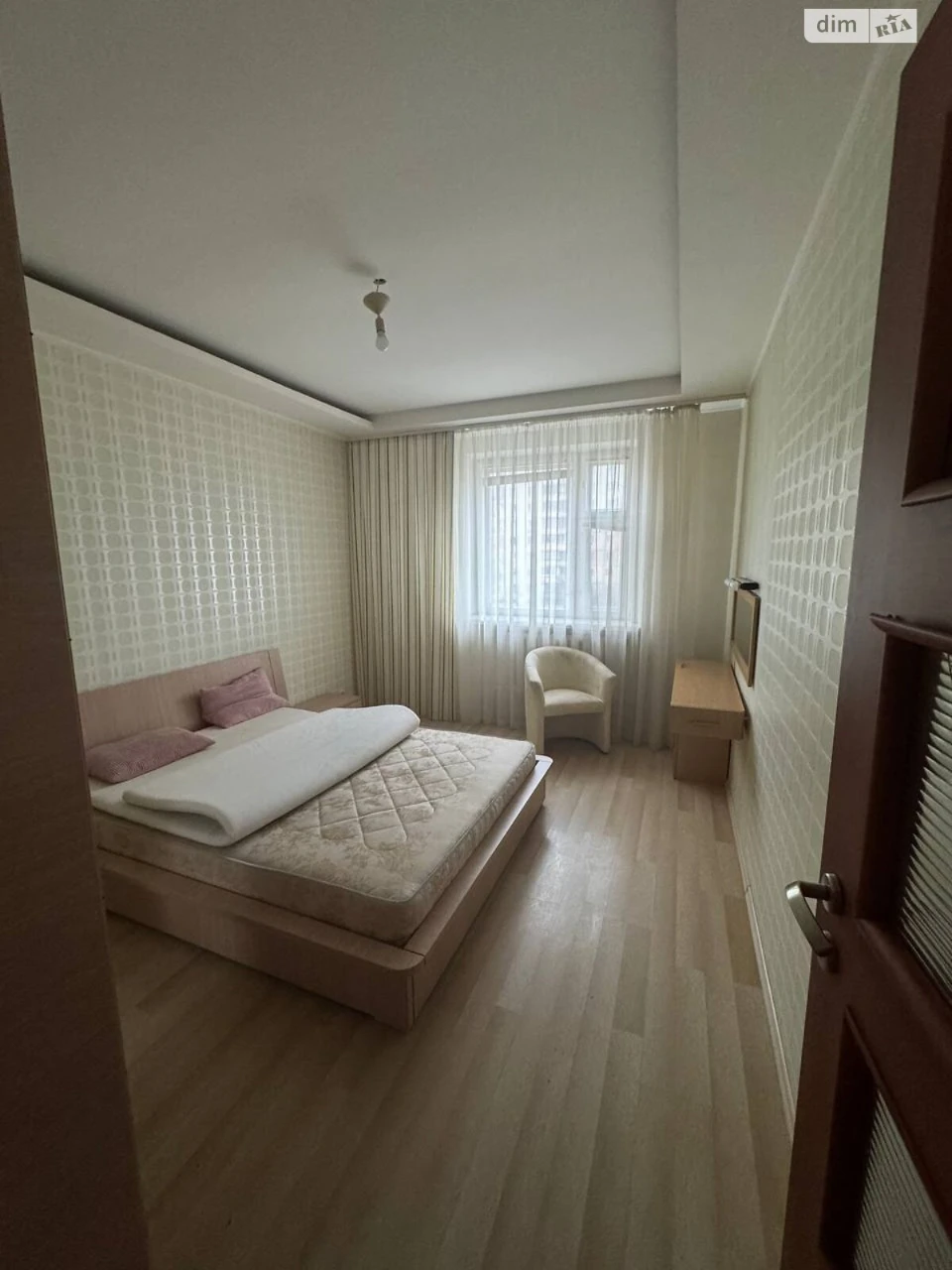 3-Room Apartment for Sale - Peremoga