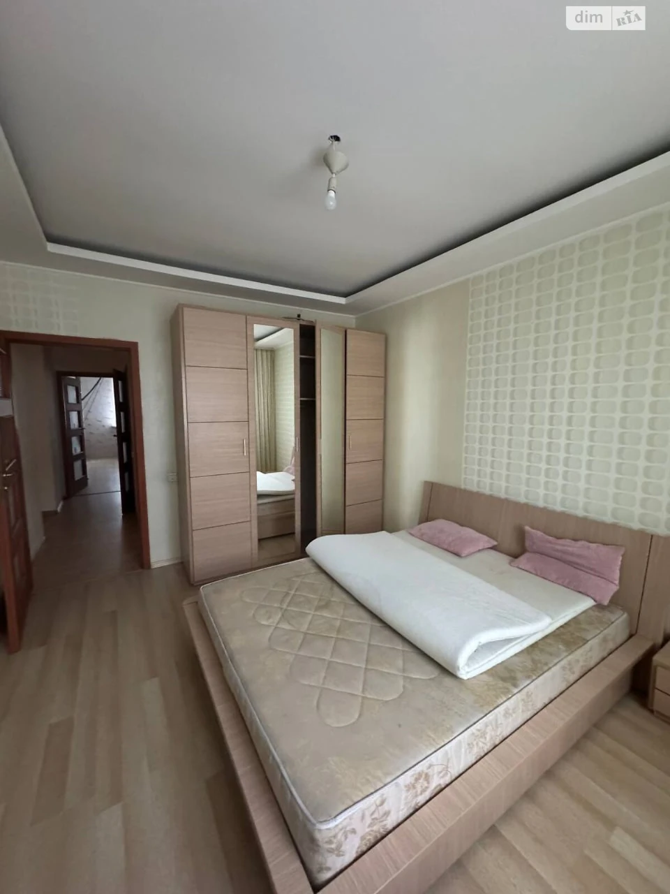 3-Room Apartment for Sale - Peremoga