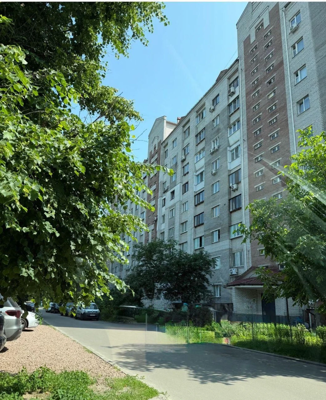 Продам 3-кім. кв. 98м.кв., Грушевського, Бровари DM
