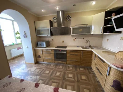 Продажа квартиры, 2 комнаты, Грушевского, 21, Бровары