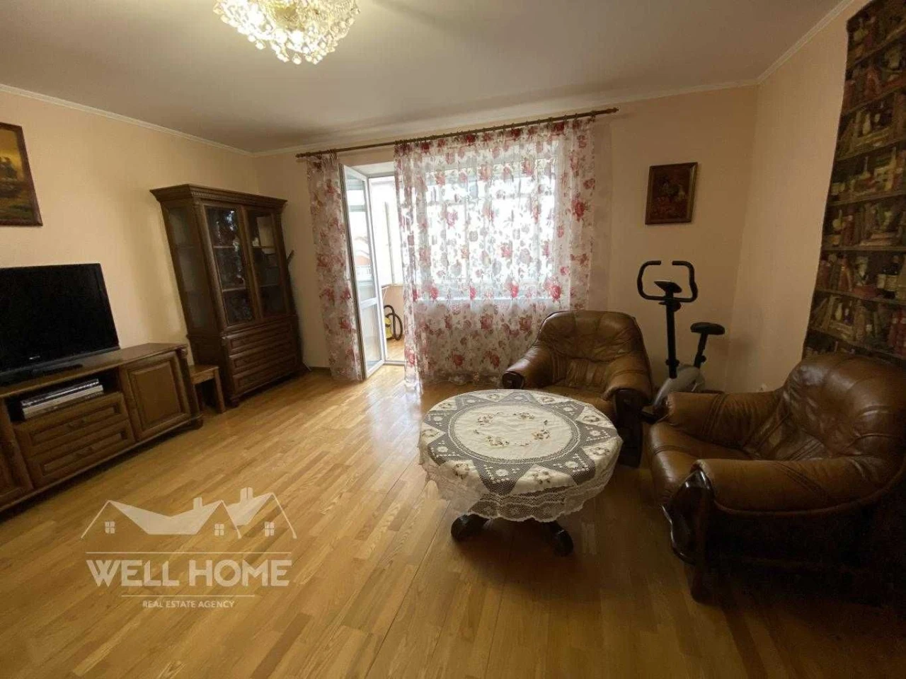 Продажа квартиры, 2 комнаты, Грушевского, 21, Бровары