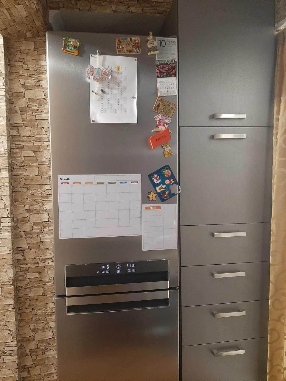 Продається 1 кімнатна квартира по вулиці Симона Петлюри 36а