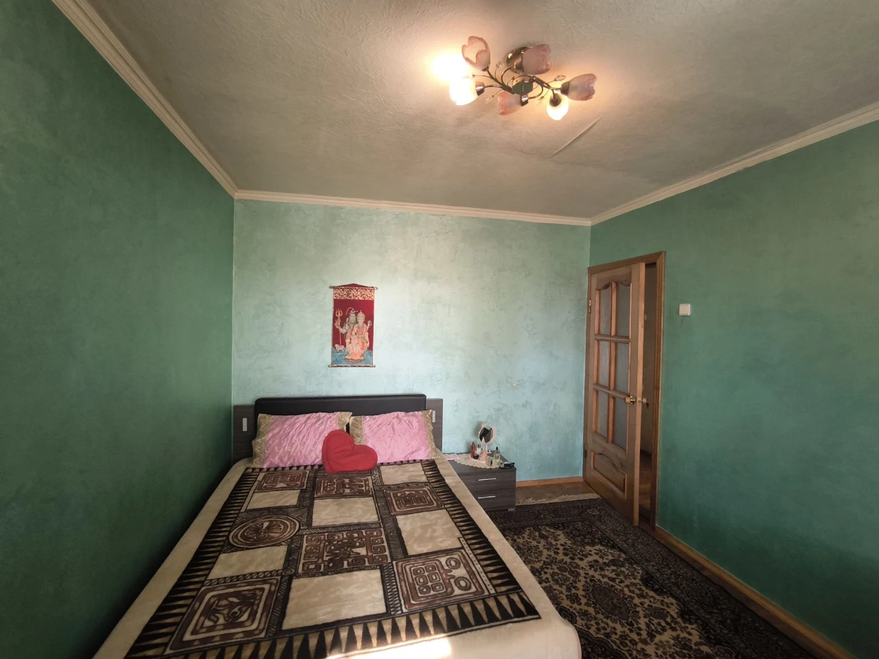 Продам 3 Бровари Грушевського