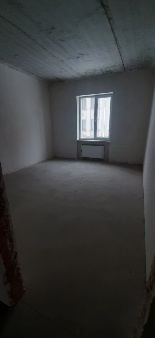 Продаж 3к. 131м біля Терміналу з автономним газовим опалення